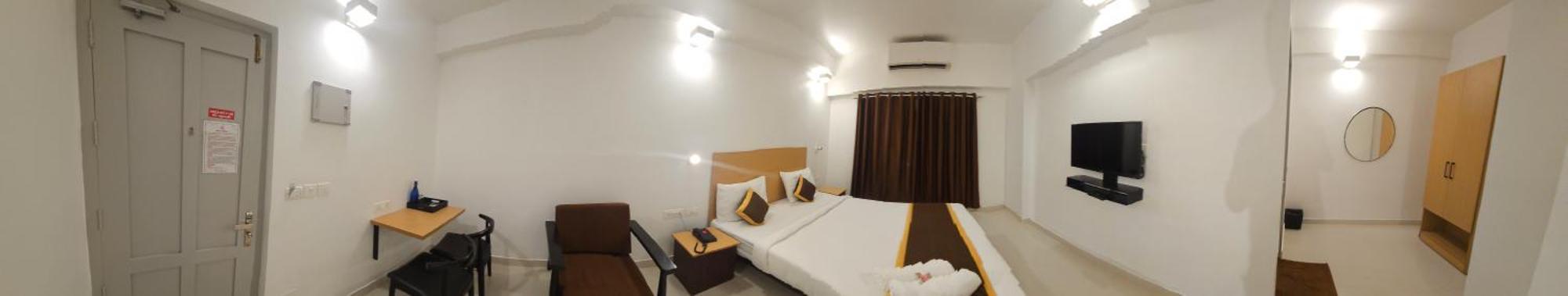Hotel B R Regency Thiruvananthapuram Zewnętrze zdjęcie